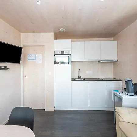 Beachside Eco Retreat, Cleaning Included Daire Middelkerke