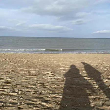 Διαμέρισμα In Near Beach, Cleaning Included
