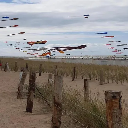 In Near Beach, Cleaning Included